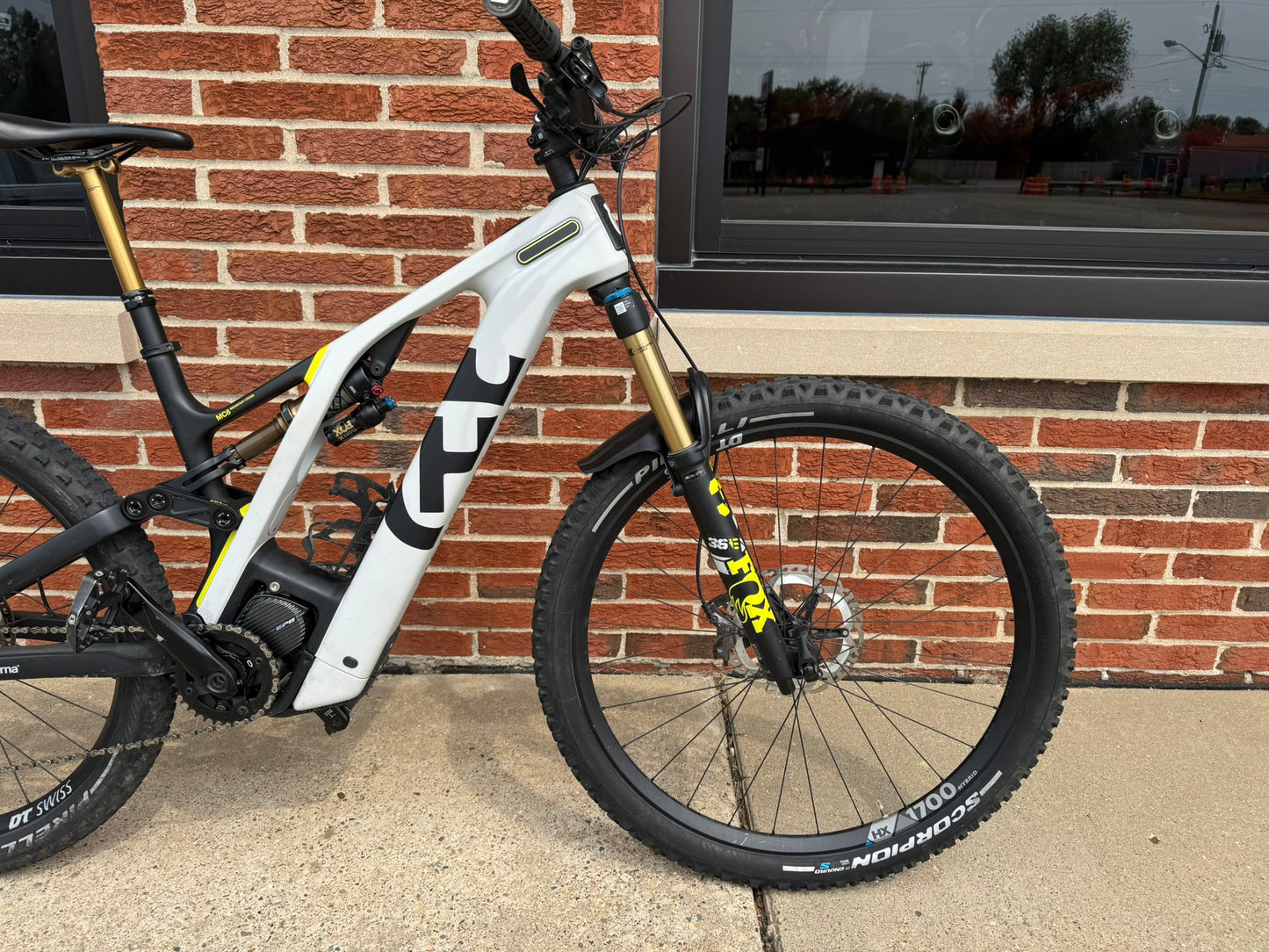 Husqvarna Mountain Cross 6 Demo 413 Miles
